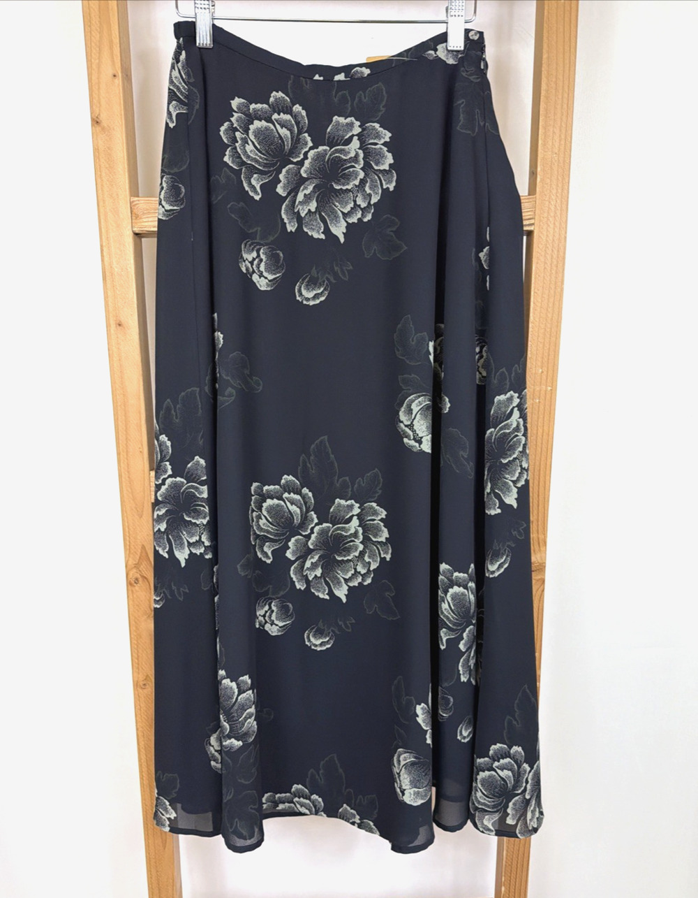 Vintage Amanda Smith Black Floral Pattern Maxi A-line Skirt #1574 Size SMALL